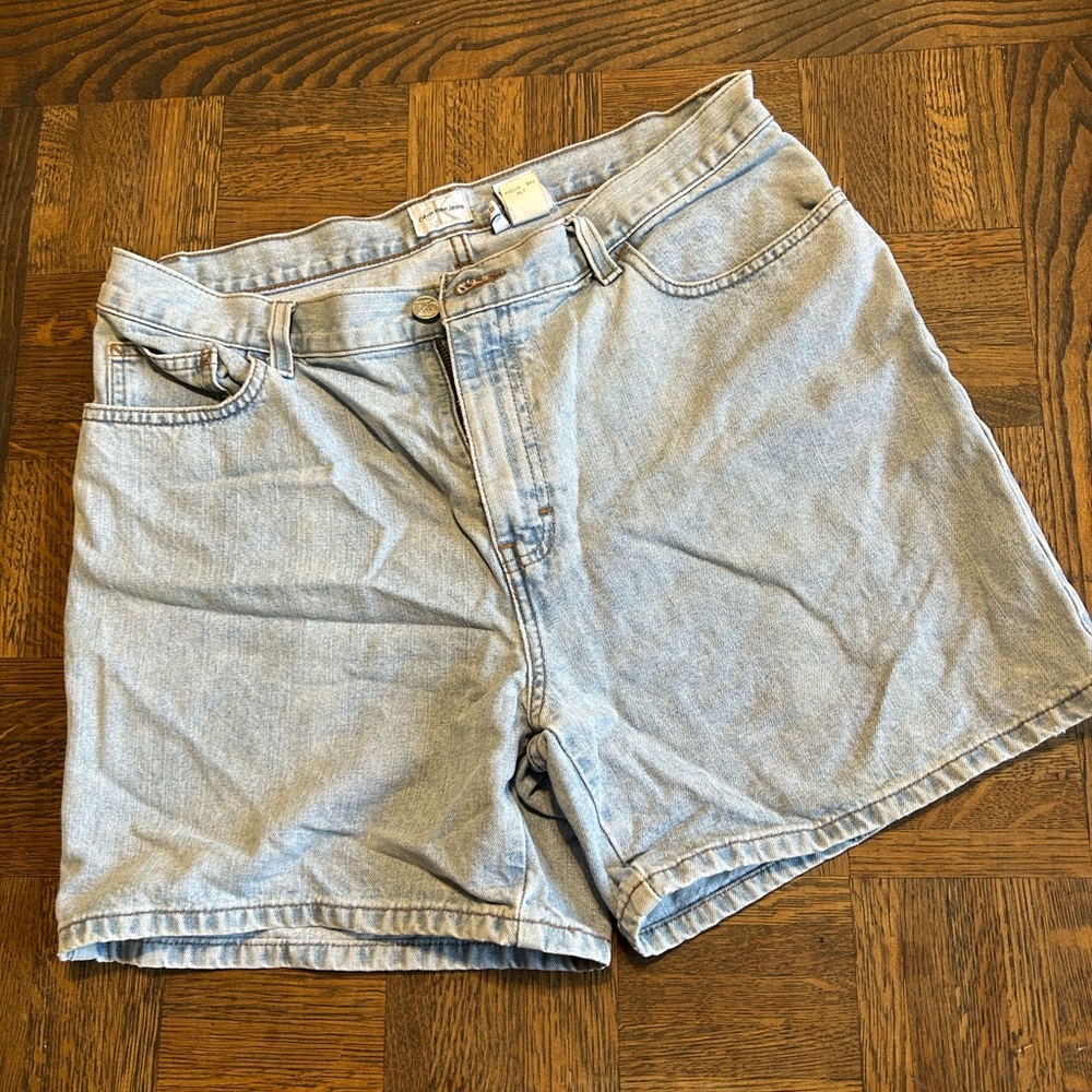 Vintage Calvin Klein shorts size 12